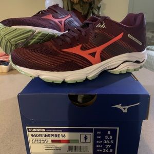 Women’s Mizuno Wave Inspire 16